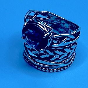 .925 Sterling Silver Cigar Band Intricate Ring with Aquamarine accent Stone.